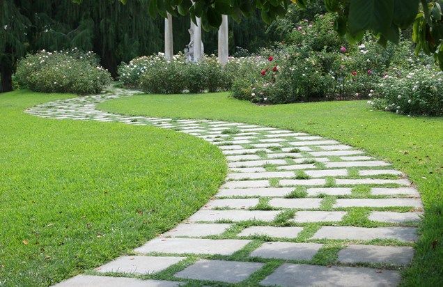 cheap walkway ideas diy pathways