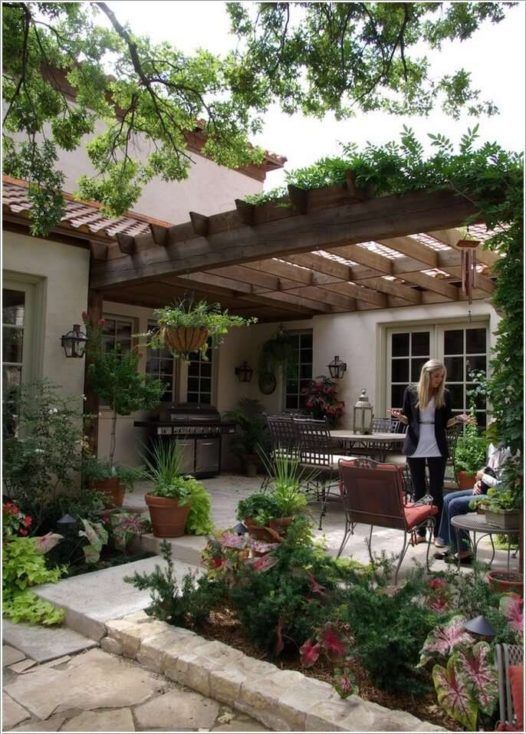 courtyard ideas on a budget